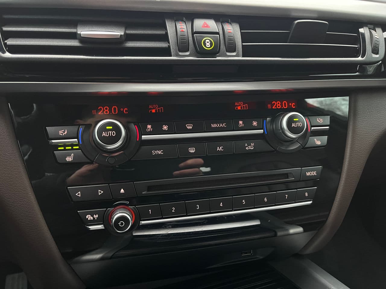 BMW X5 3.0D 2017 — Миниатюра 23