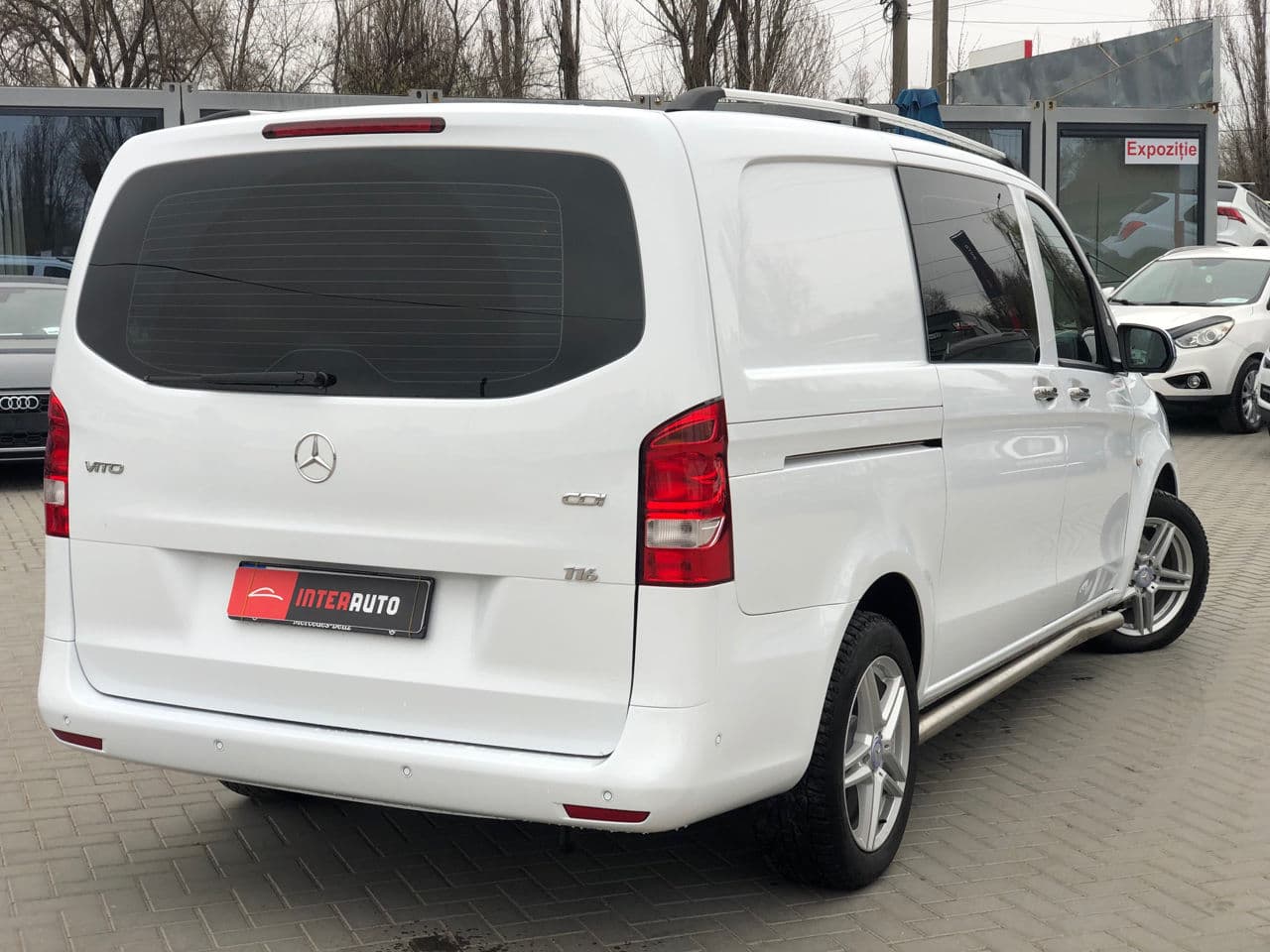 2016 Mercedes Vito — Miniatură 4