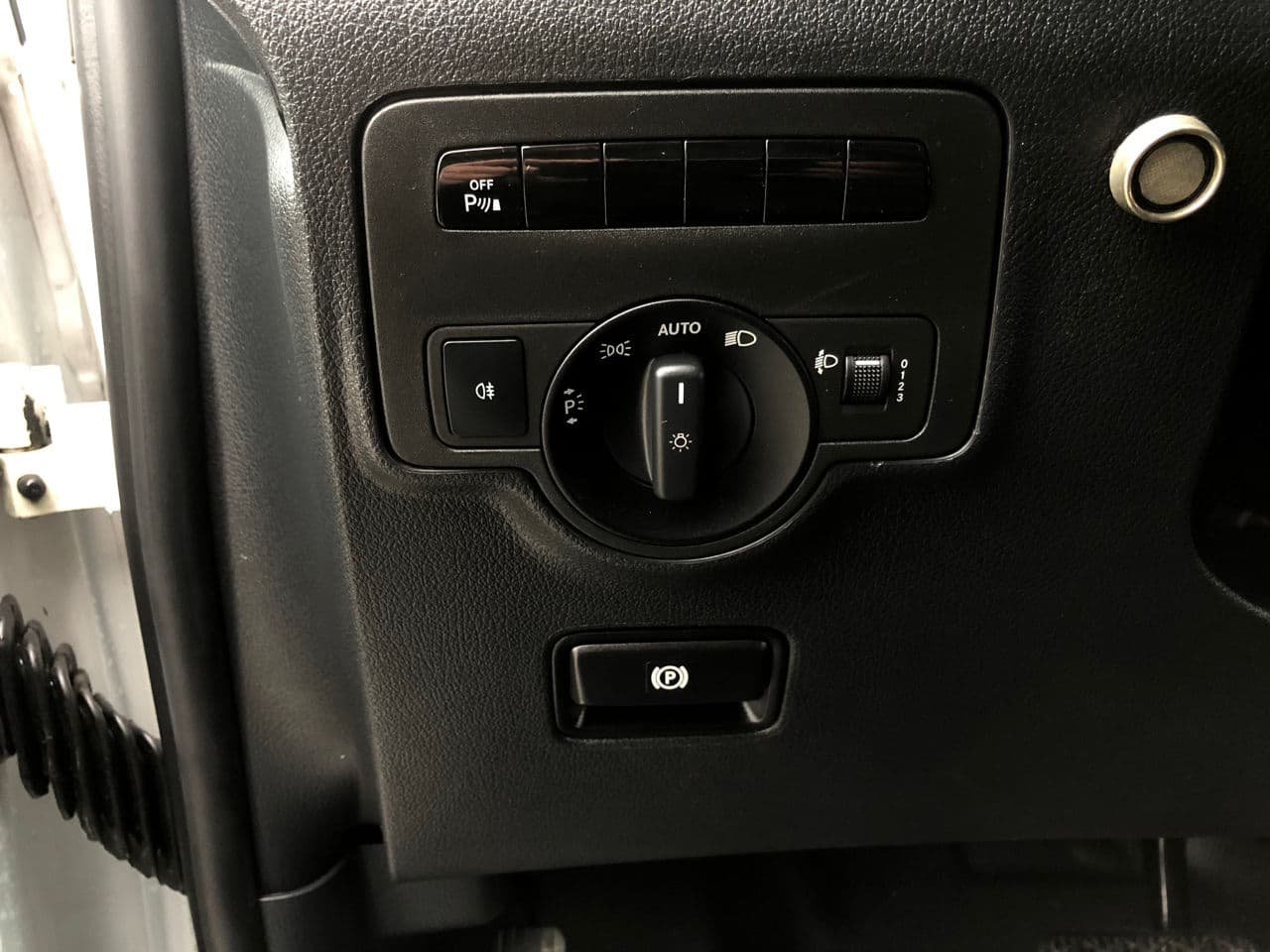 2016 Mercedes Vito — Miniatură 10