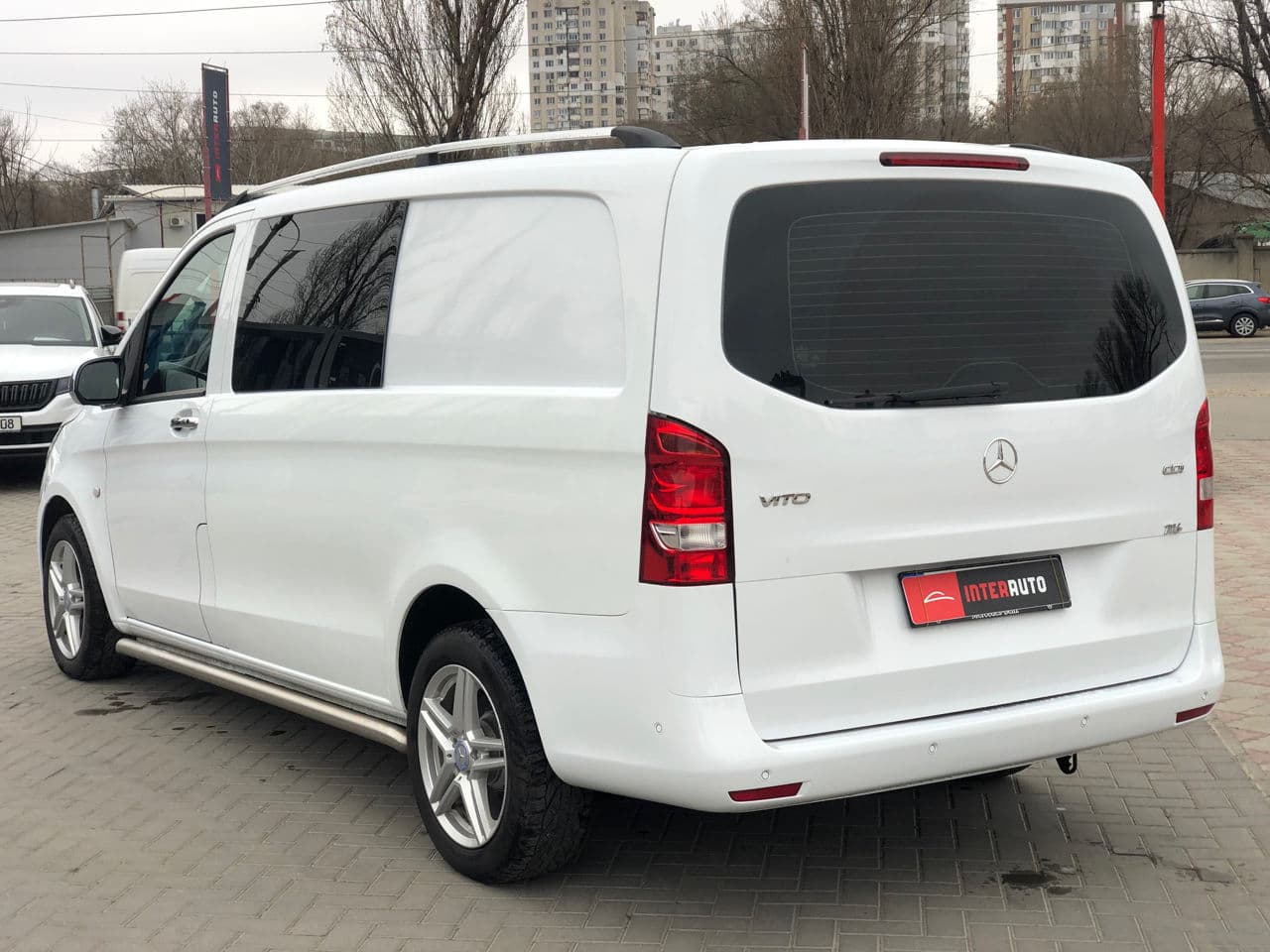 2016 Mercedes Vito — Miniatură 6