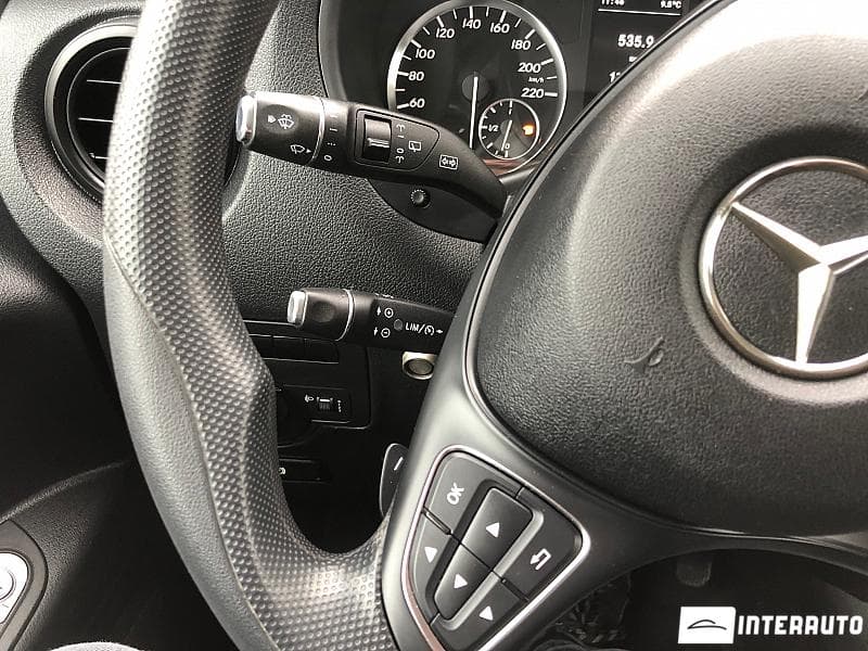 2016 Mercedes Vito — Miniatură 11