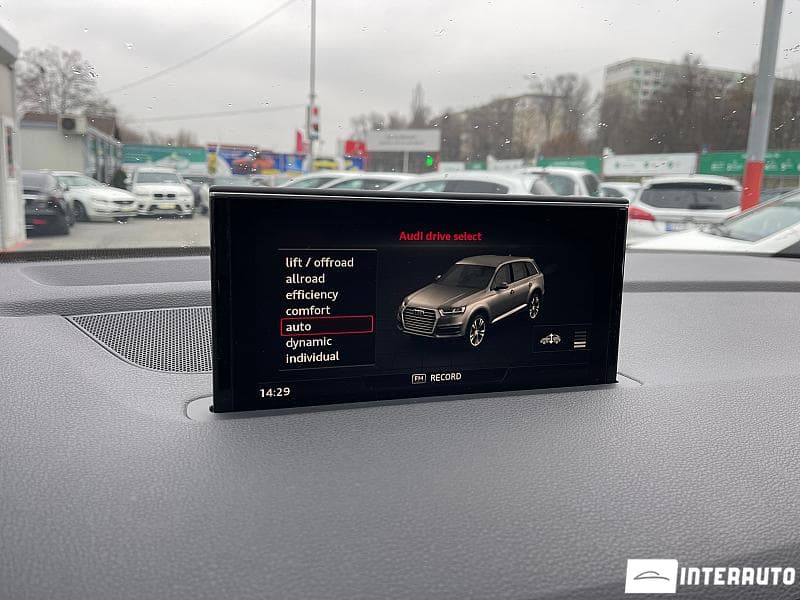 Audi Q7 2015 — Миниатюра 14