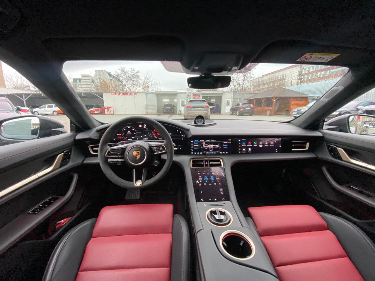 2021 Porsche Taycan Turbo S — Miniatură 13
