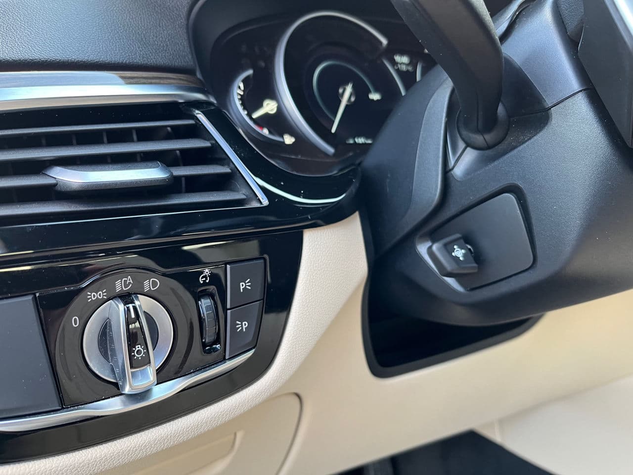 2018 BMW 530e — Miniatură 12
