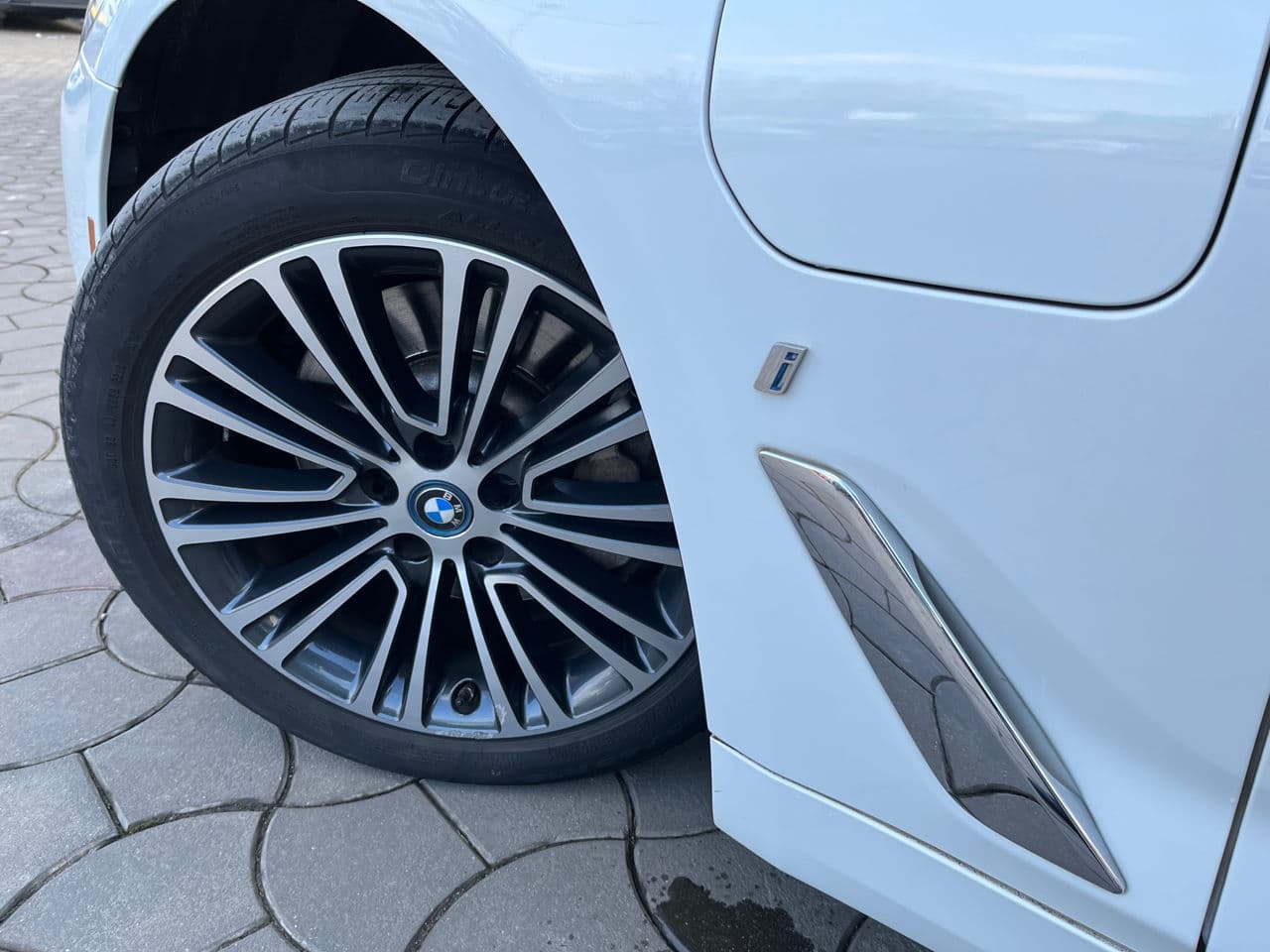 2018 BMW 530e — Miniatură 6