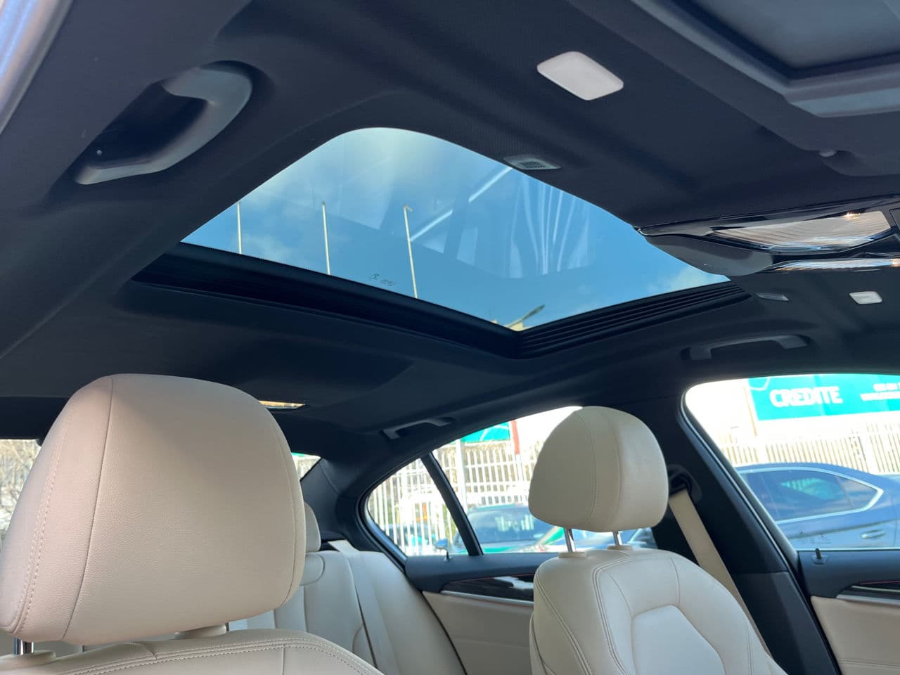 2018 BMW 530e — Miniatură 22