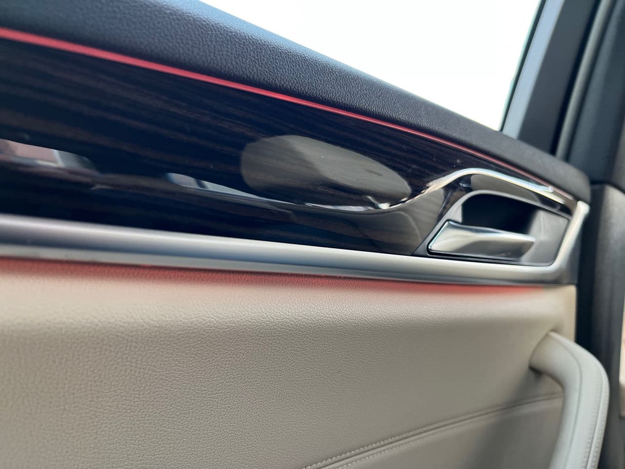 2018 BMW 530e — Miniatură 25