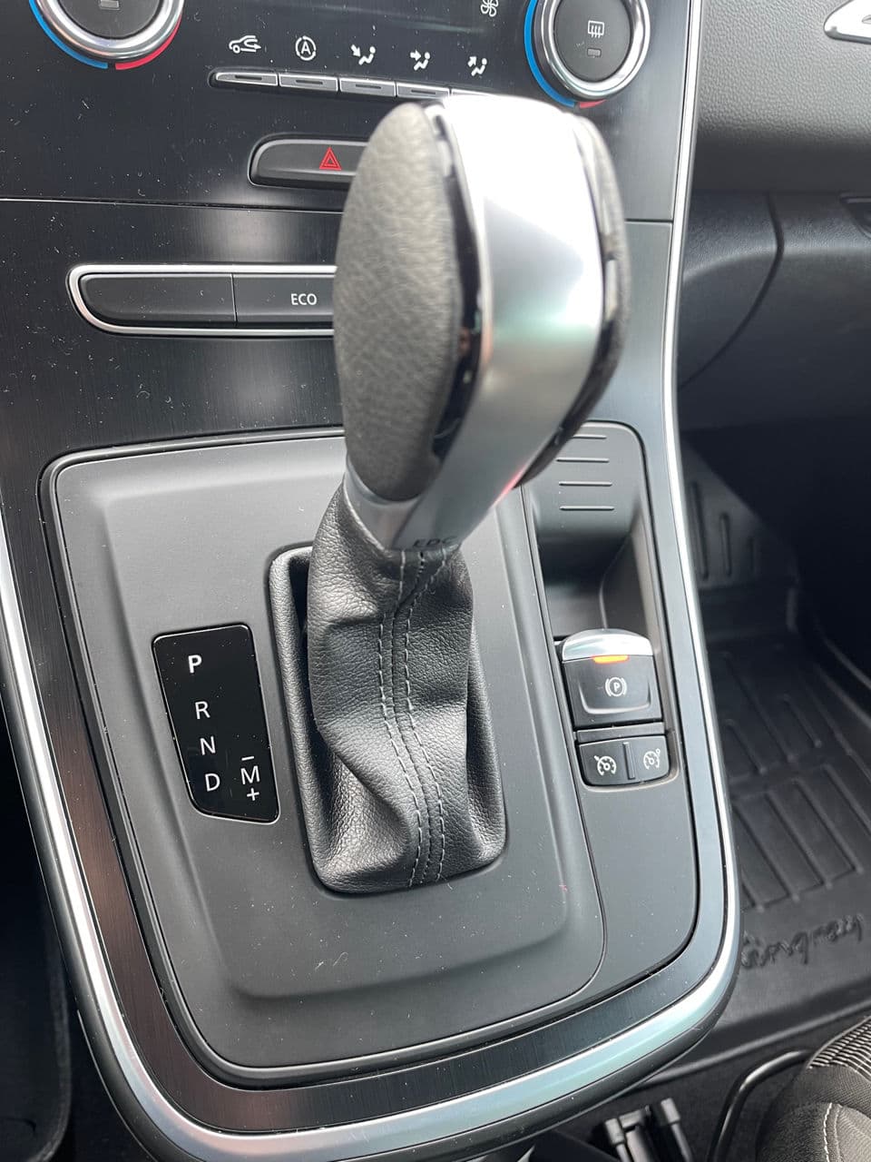 2019 Renault Scenic — Miniatură 13