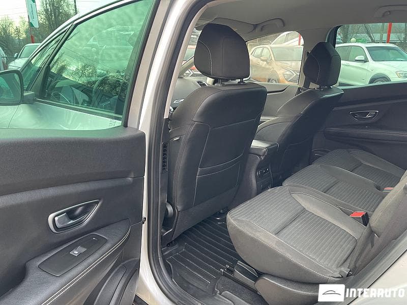 2019 Renault Scenic — Miniatură 16