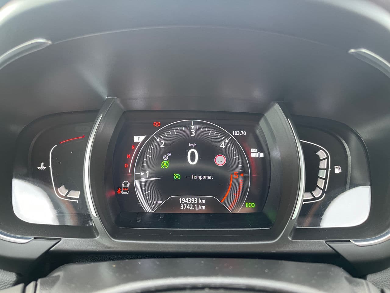 2019 Renault Scenic — Miniatură 10