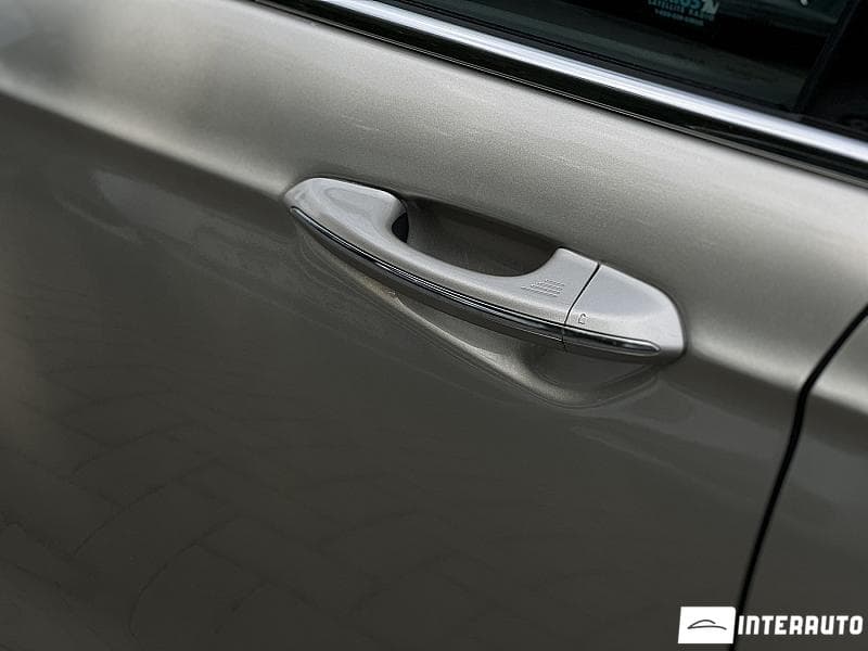 2017 Ford Fusion — Miniatură 11