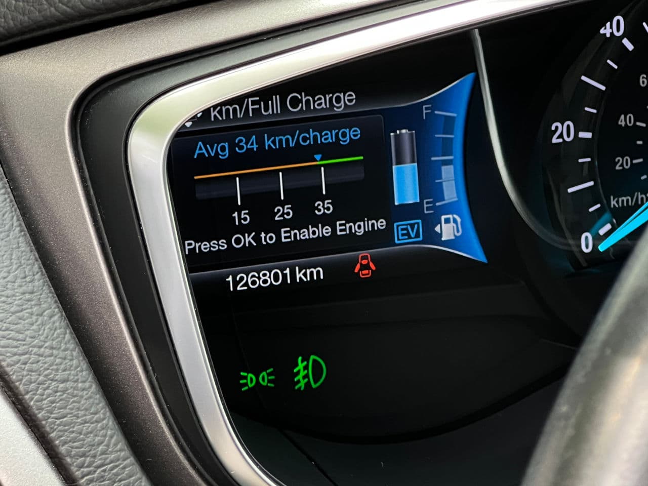 2017 Ford Fusion — Miniatură 17