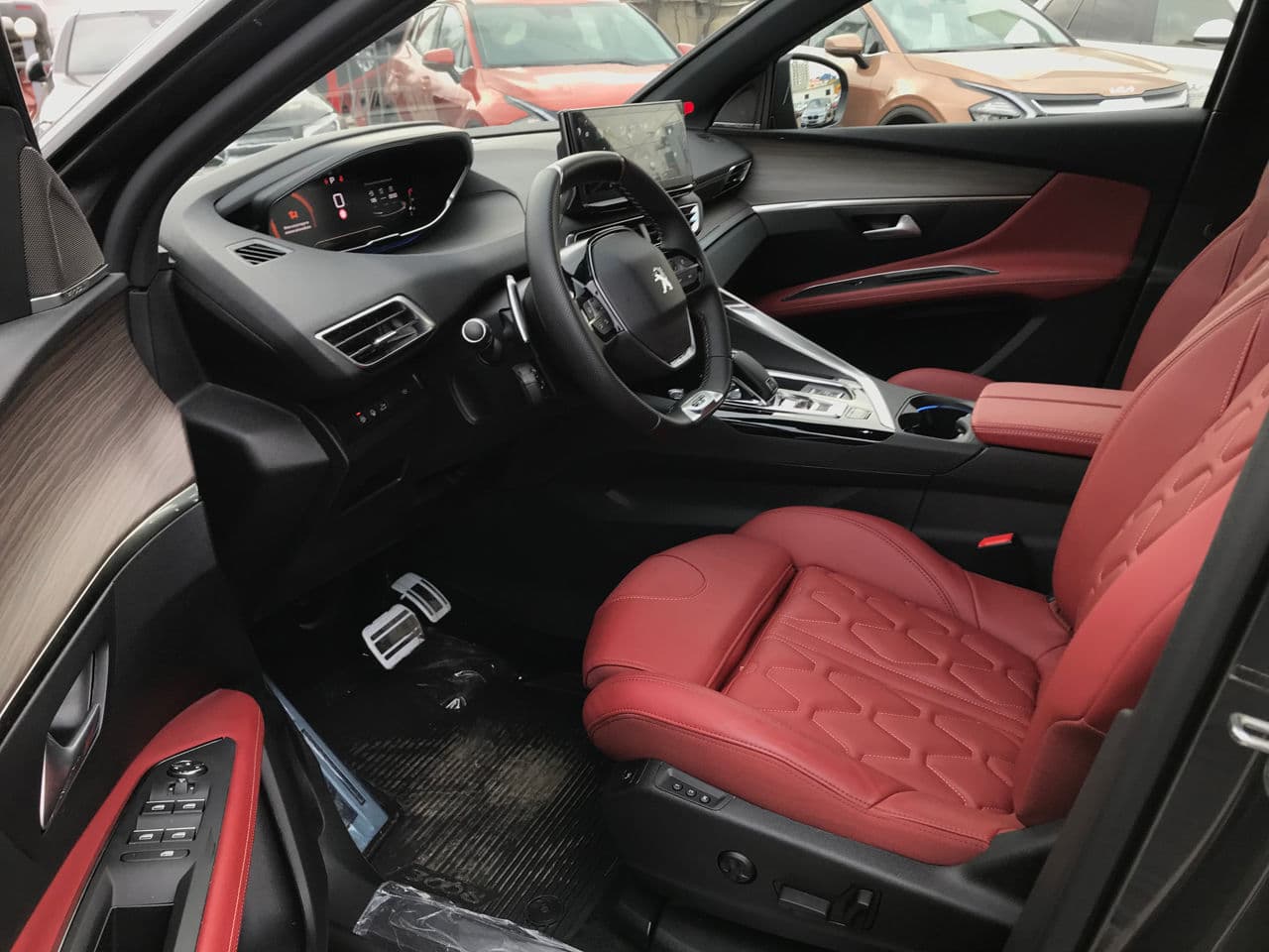 Peugeot 3008 2022 — Миниатюра 9