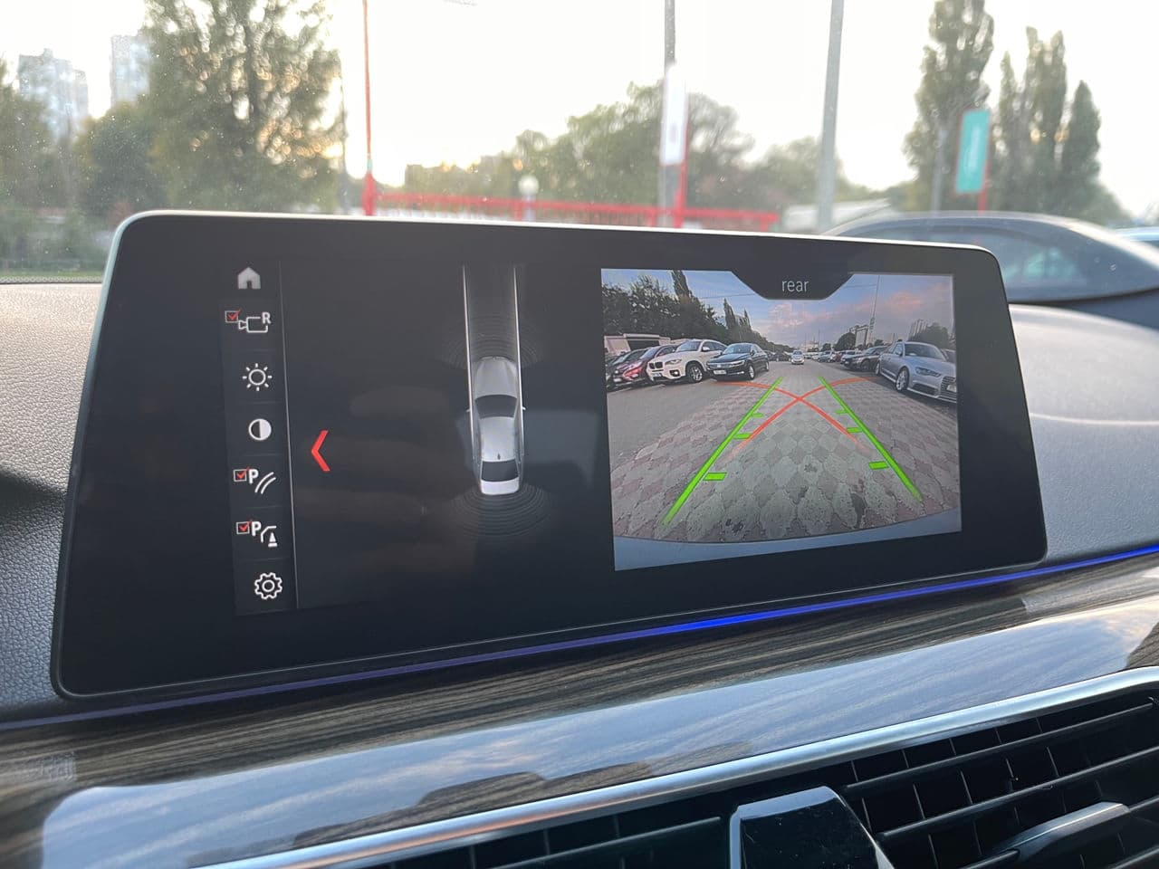 BMW 530 2018 — Миниатюра 12