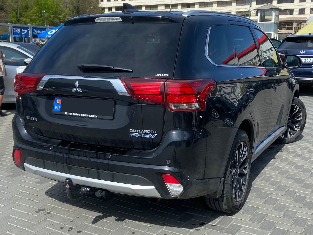 2015 Mitsubishi Outlander — Miniatură 4