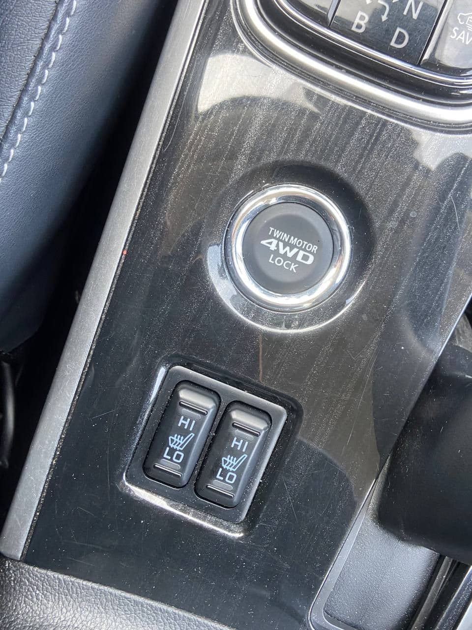 2015 Mitsubishi Outlander — Miniatură 16