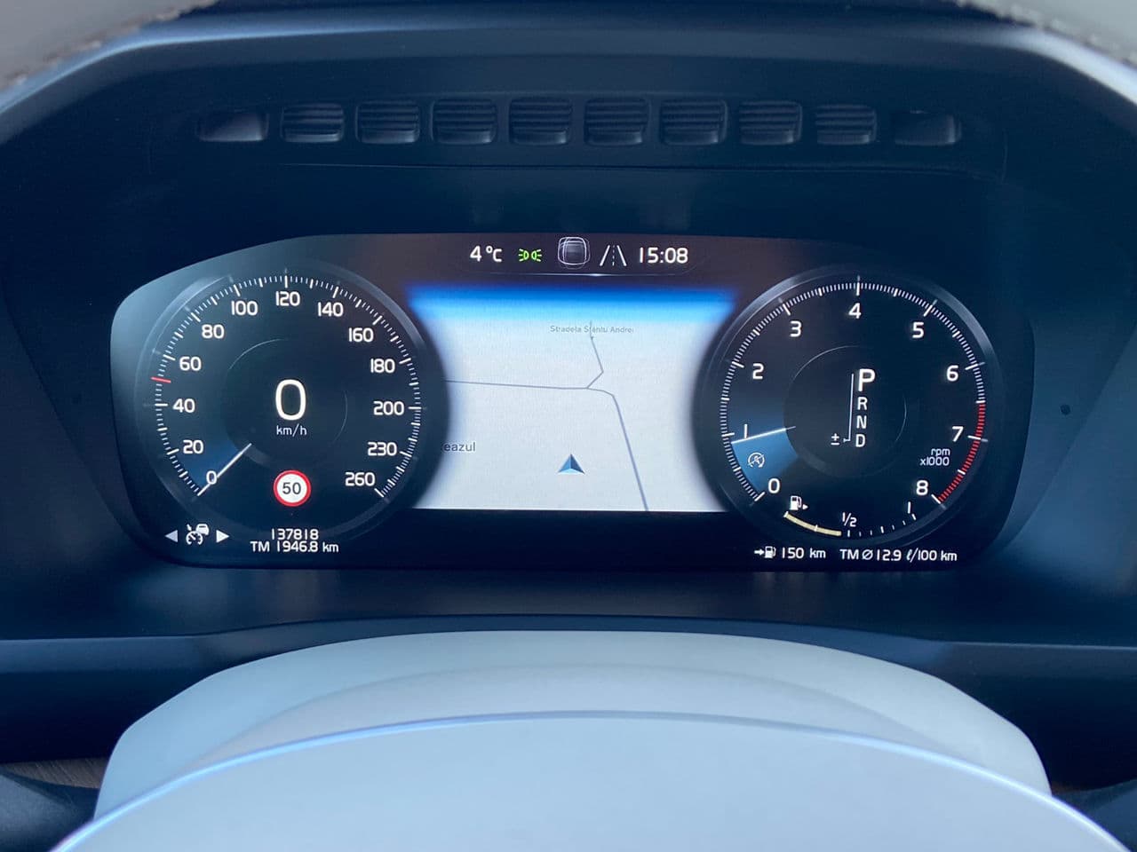 Volvo XC 90 2016 — Миниатюра 9