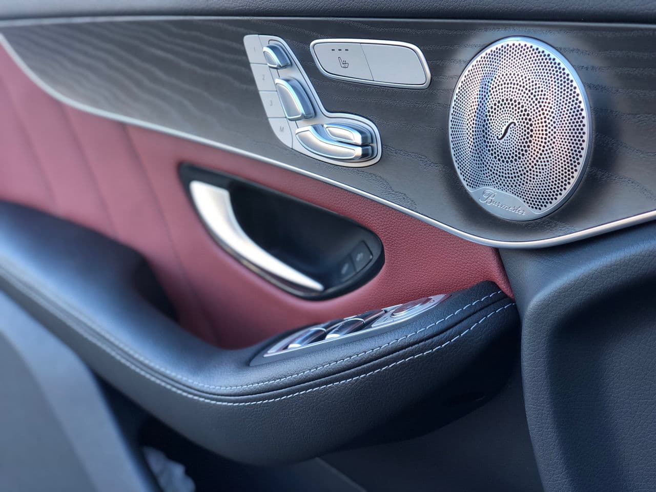 2020 Mercedes GLC 300 — Miniatură 9