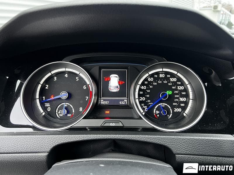 2015 Volkswagen Golf R — Miniatură 10