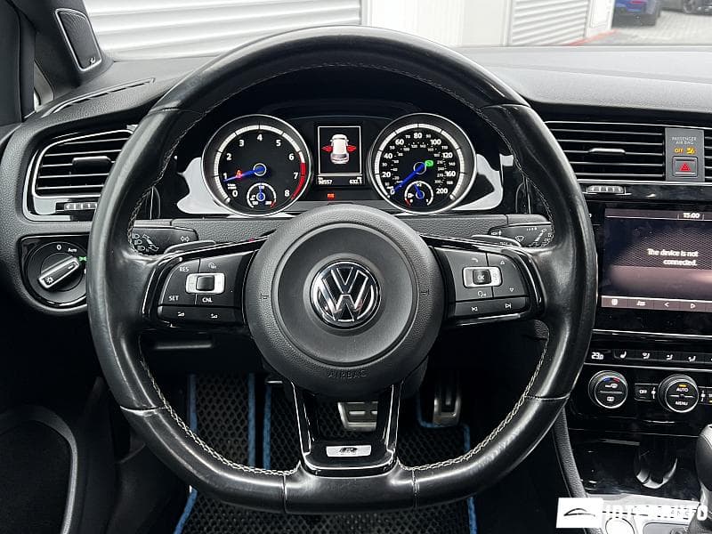 2015 Volkswagen Golf R — Miniatură 9