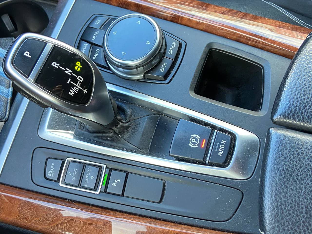 BMW X5 2.5D 2014 — Миниатюра 16