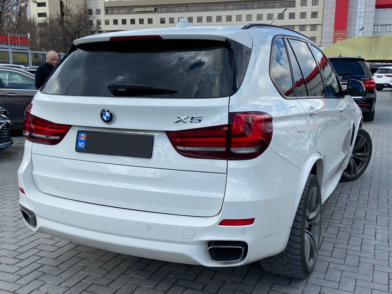 BMW X5 2.5D 2014 — Миниатюра 3