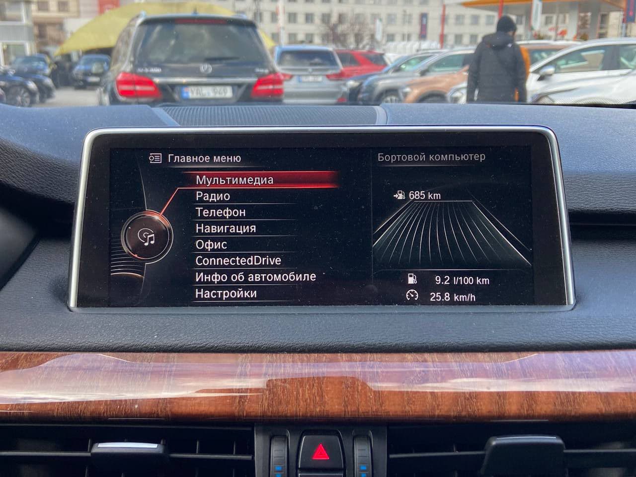 BMW X5 2.5D 2014 — Миниатюра 12