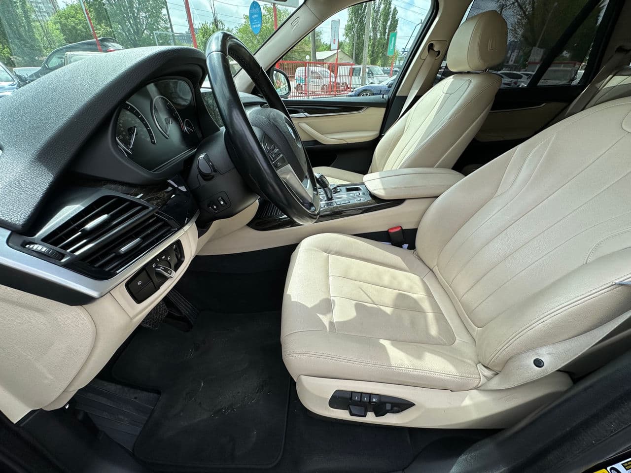 BMW X5 4.0e 2016 — Миниатюра 8