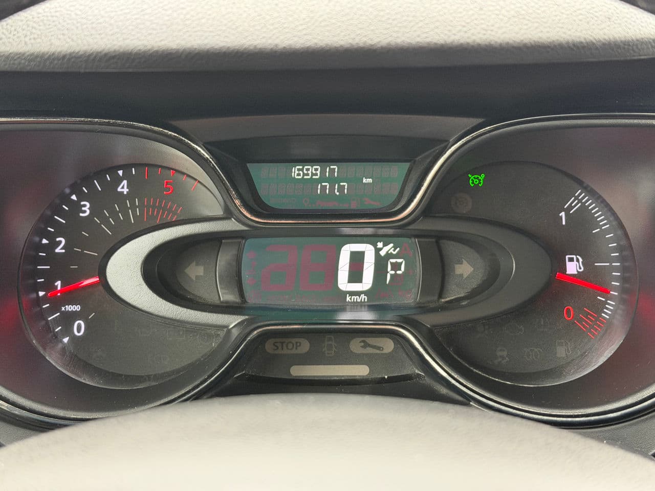 2017 Renault Captur — Miniatură 11