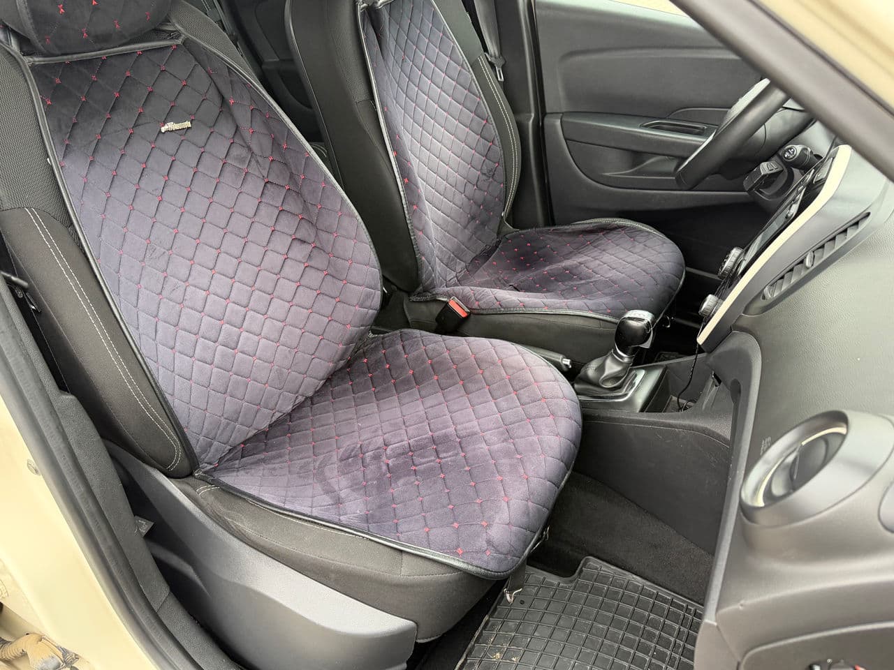 2017 Renault Captur — Miniatură 15