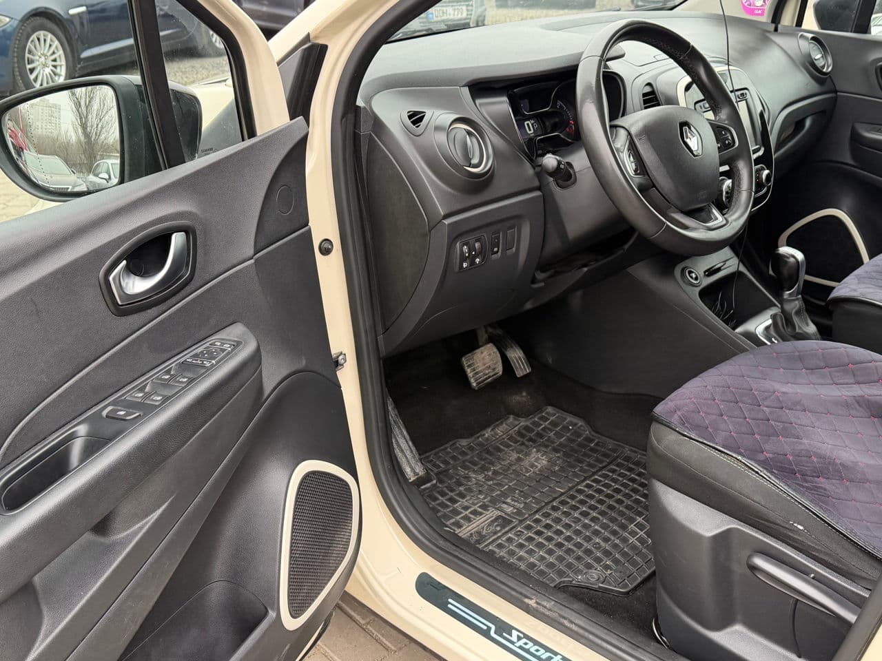 2017 Renault Captur — Miniatură 7