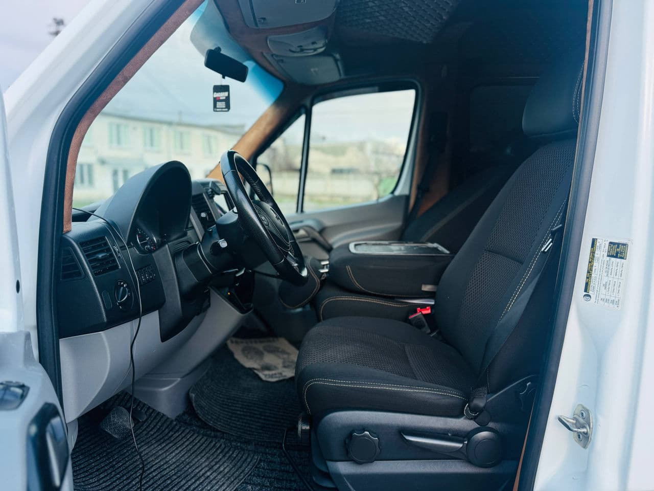 Mercedes Sprinter 2014 — Миниатюра 5