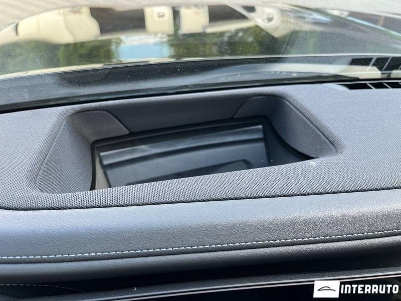 2022 BMW 740 — Miniatură 13