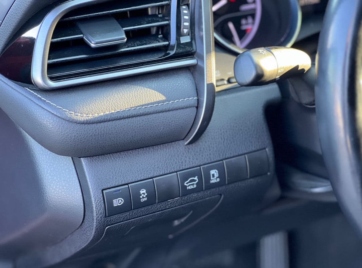 2019 Toyota Camry — Miniatură 15