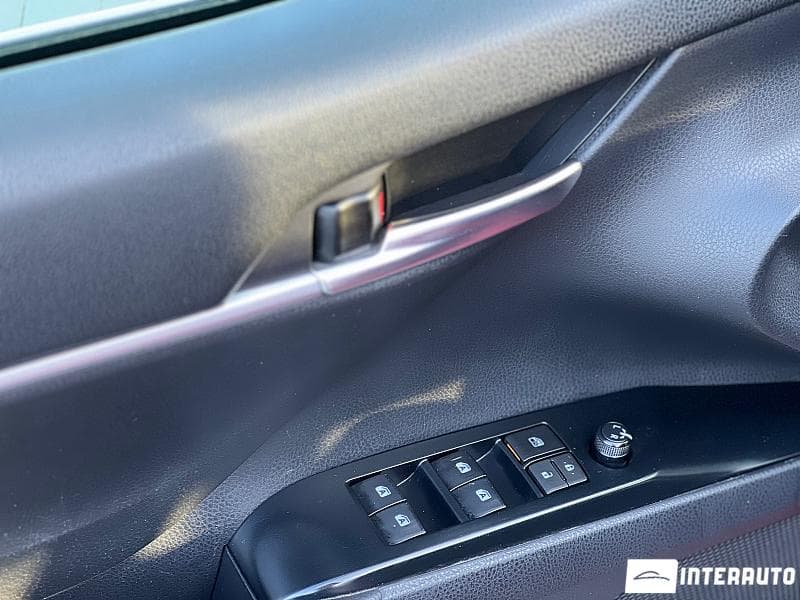 2019 Toyota Camry — Miniatură 17