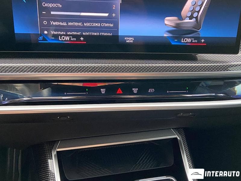 2022 BMW 740 — Miniatură 19