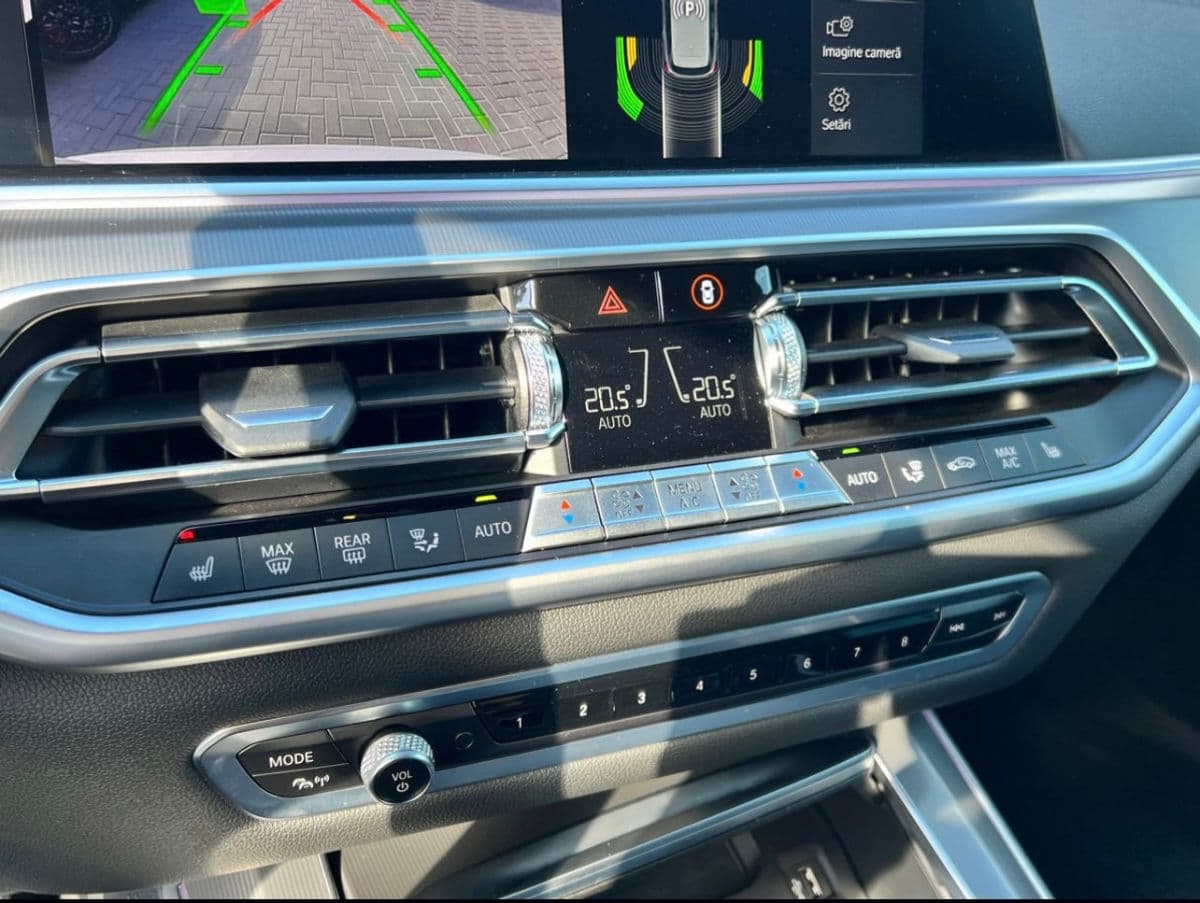 2021 BMW X5 2.5D — Miniatură 10