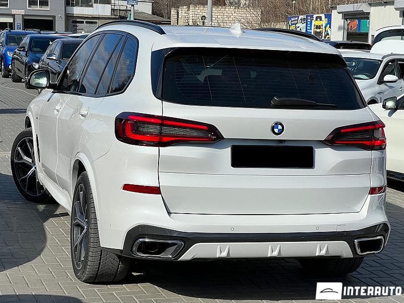2021 BMW X5 2.5D — Miniatură 3