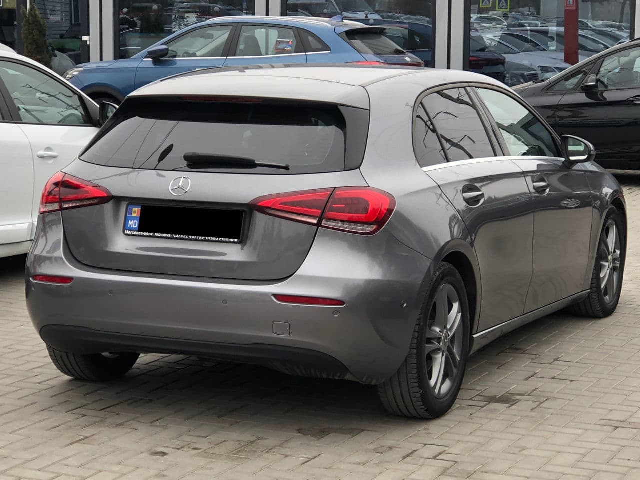 2019 Mercedes A 180 — Miniatură 4