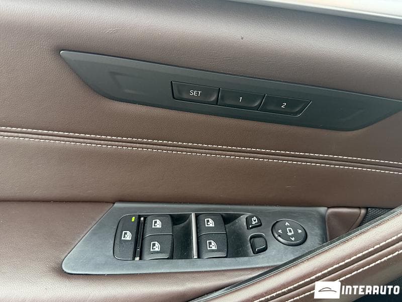 2017 BMW 520 — Miniatură 19