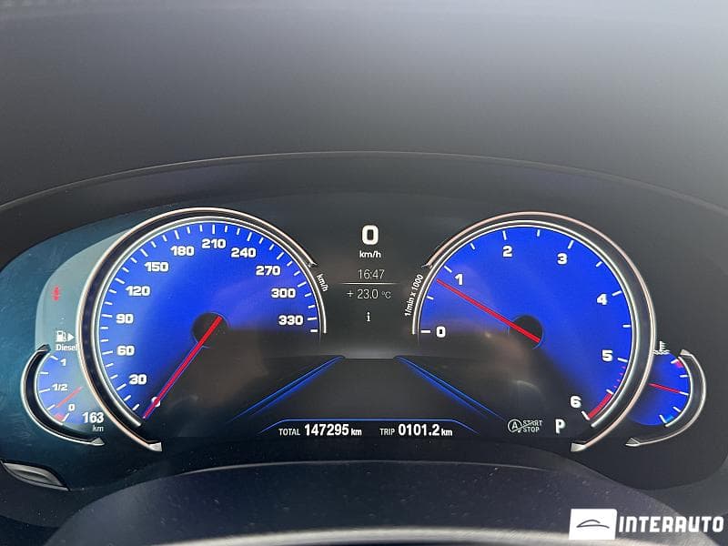 2017 BMW 520 — Miniatură 8
