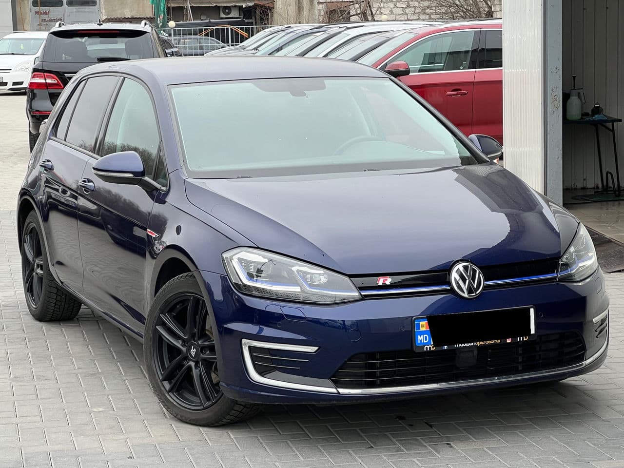 2020 Volkswagen e-Golf — Miniatură 3
