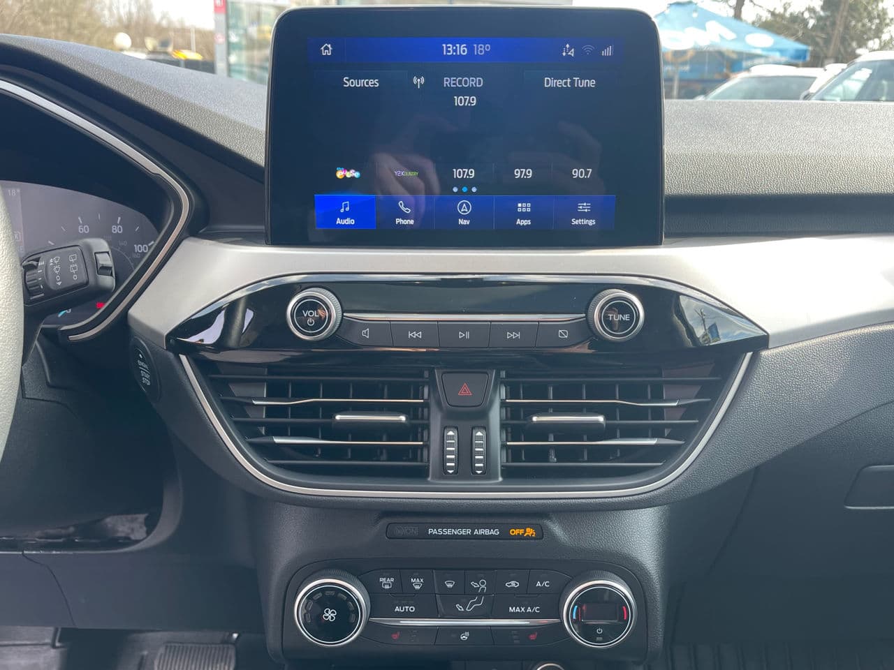 2019 Ford Escape — Miniatură 13