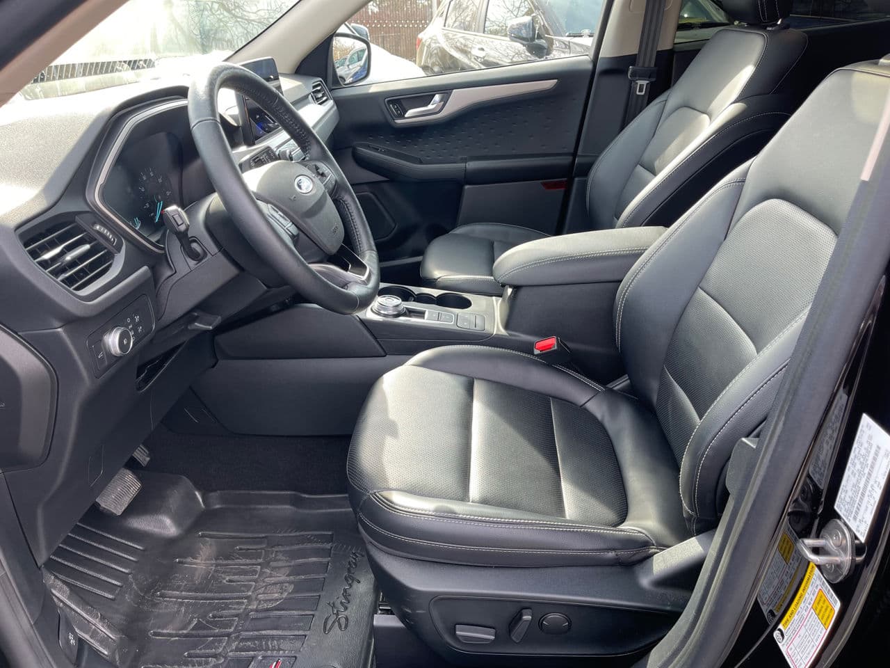 2019 Ford Escape — Miniatură 8