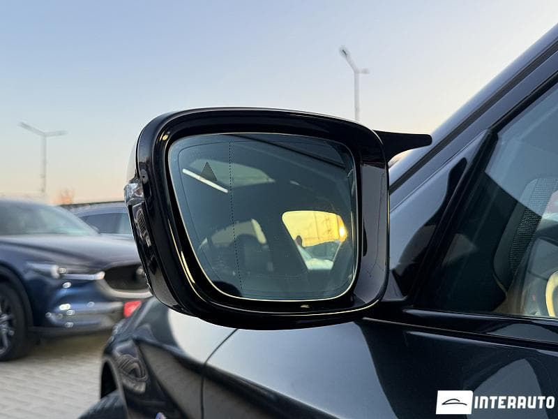 BMW 520 2018 — Миниатюра 16