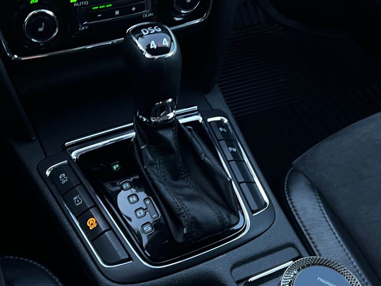 Skoda Superb 2013 — Миниатюра 12