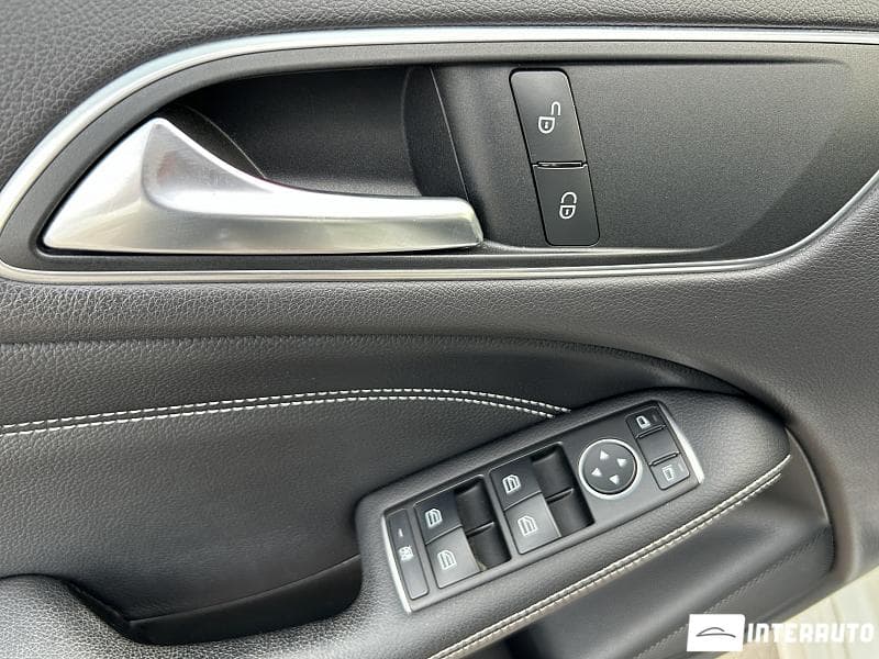 2015 Mercedes B 250E — Miniatură 6