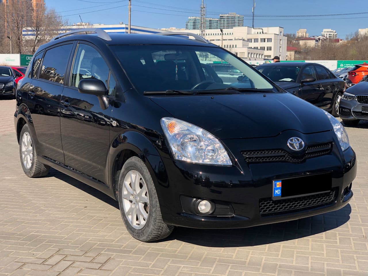 Toyota Corolla Verso 2008 — Миниатюра 3