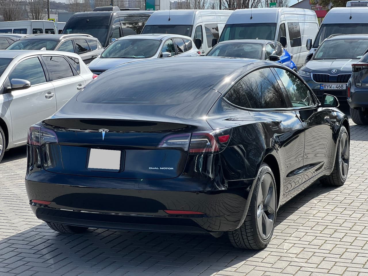 2019 Tesla Model 3 — Miniatură 3