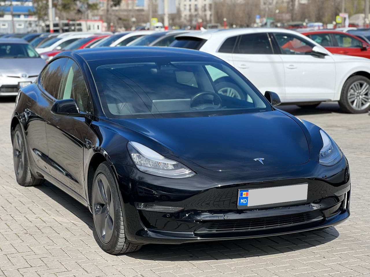 2019 Tesla Model 3 — Miniatură 2